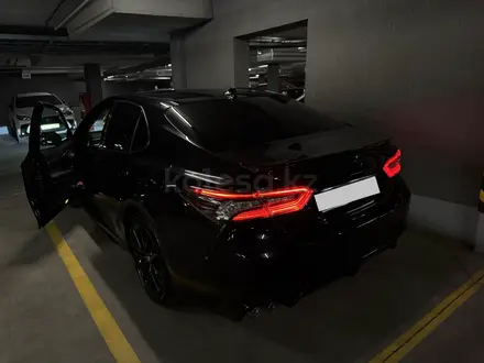 Toyota Camry 2022 года за 15 000 000 тг. в Алматы – фото 3