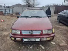 Volkswagen Passat, 1993