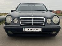 Mercedes-Benz E 280 1998 годаfor3 200 000 тг. в Астана