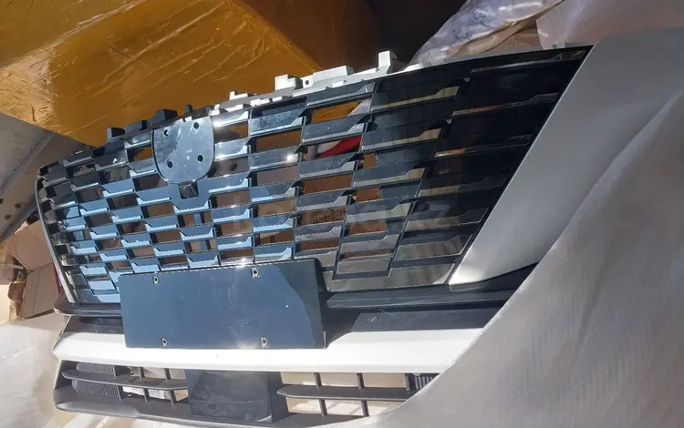 Бампер передний задний за 5 000 тг. в Алматы