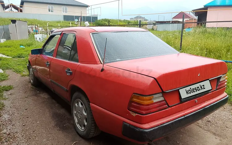 Mercedes-Benz E 230 1989 года за 650 000 тг. в Алматы