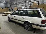 Volkswagen Passat 1994 годаүшін1 600 000 тг. в Астана – фото 4