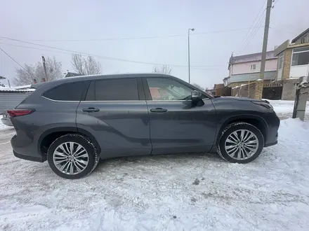 Toyota Highlander 2023 года за 27 000 000 тг. в Астана – фото 6