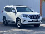 Toyota Land Cruiser Prado 2017 года за 20 990 000 тг. в Караганда – фото 3