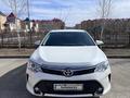 Toyota Camry 2015 года за 12 500 000 тг. в Актобе
