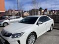 Toyota Camry 2015 года за 12 500 000 тг. в Актобе – фото 4