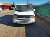 Volkswagen Transporter 1993 годаүшін1 500 000 тг. в Сатпаев