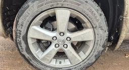 Диски R18 с резиной Continental 225/60 за 300 000 тг. в Астана – фото 2