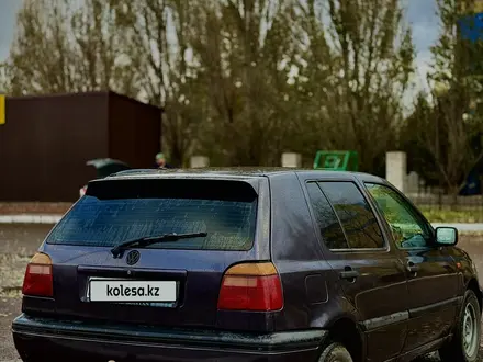 Volkswagen Golf 1993 года за 900 000 тг. в Экибастуз – фото 4