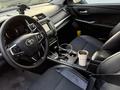 Toyota Camry 2015 года за 5 300 000 тг. в Актобе – фото 11