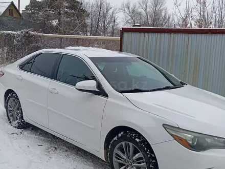 Toyota Camry 2015 года за 5 300 000 тг. в Актобе