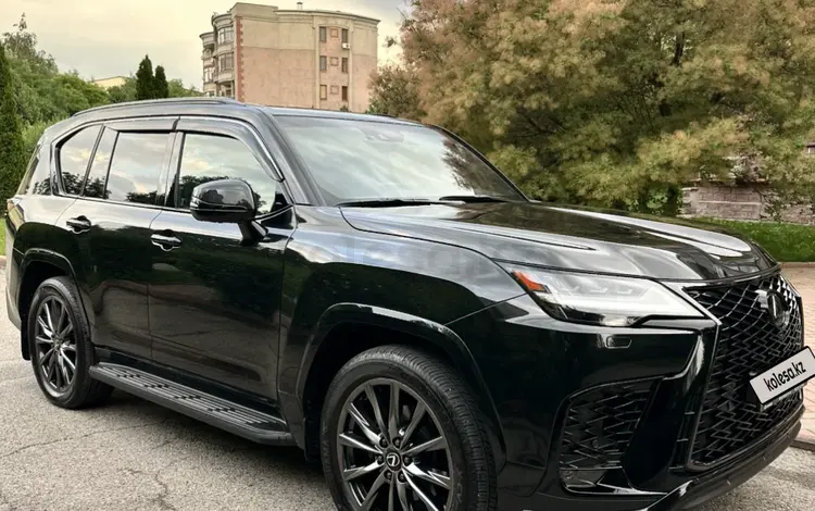Lexus LX 600 2024 годаүшін75 700 000 тг. в Алматы