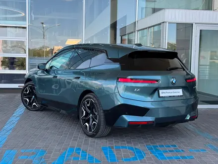 BMW iX 2023 года за 29 990 000 тг. в Алматы – фото 8
