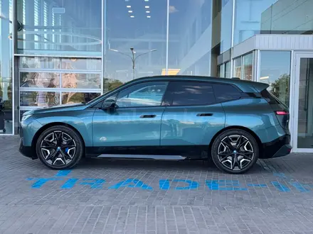 BMW iX 2023 года за 29 990 000 тг. в Алматы – фото 9