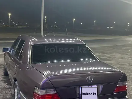 Mercedes-Benz E 200 1991 года за 1 500 000 тг. в Тараз – фото 6