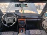 Mercedes-Benz E 200 1992 года за 2 550 000 тг. в Астана – фото 4