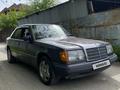 Mercedes-Benz E 260 1993 годаүшін1 300 000 тг. в Алматы