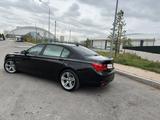 BMW 750 2010 года за 6 000 000 тг. в Караганда – фото 5