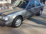 Mercedes-Benz E 220 1993 года за 2 500 000 тг. в Каскелен – фото 2