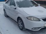 Daewoo Gentra 2014 годаүшін3 600 000 тг. в Атырау – фото 2