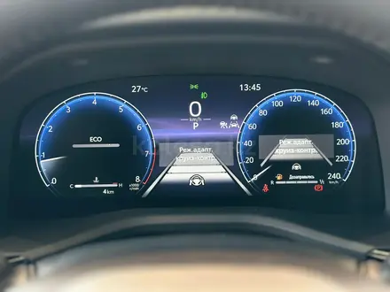 Toyota Camry Luxe 2025 года за 23 690 000 тг. в Алматы – фото 19