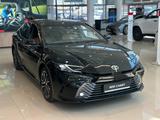 Toyota Camry Luxe 2025 года за 25 190 000 тг. в Алматы – фото 3
