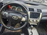 Toyota Camry 2011 годаүшін7 800 000 тг. в Семей – фото 5