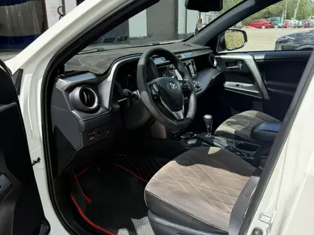 Toyota RAV4 2016 года за 10 500 000 тг. в Караганда – фото 14