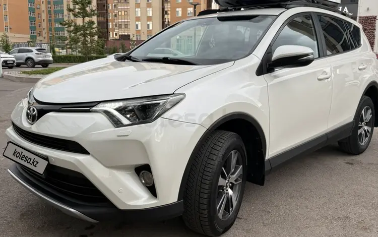 Toyota RAV4 2016 года за 10 500 000 тг. в Караганда