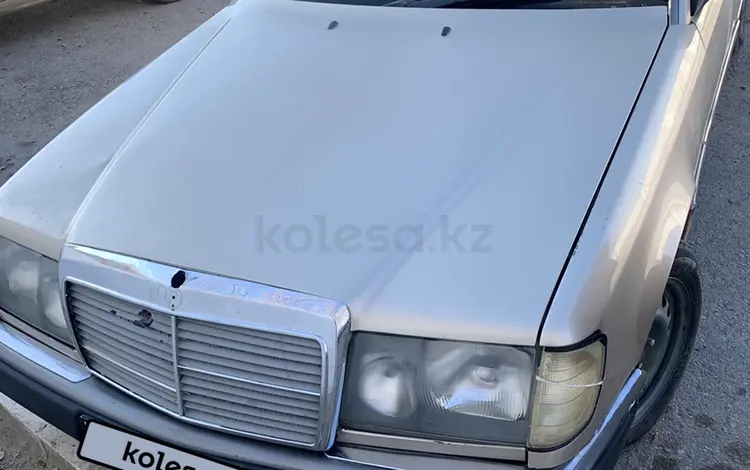 Mercedes-Benz E 200 1990 года за 1 000 123 тг. в Байконыр