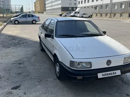 Volkswagen Passat 1993 года за 600 000 тг. в Шымкент – фото 2