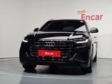 Audi Q8 55 TFSI Quattro Design 2021 года за 34 200 000 тг. в Алматы – фото 2