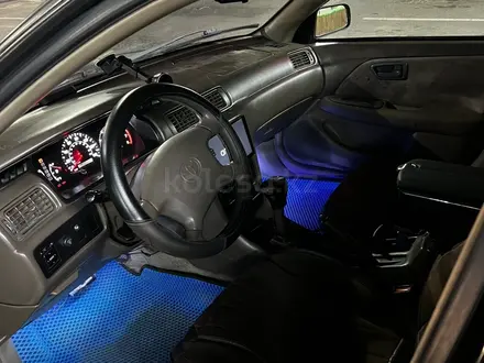 Toyota Camry 1998 года за 2 700 000 тг. в Алматы – фото 4