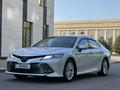 Toyota Camry 2020 годаүшін15 700 000 тг. в Шымкент – фото 2