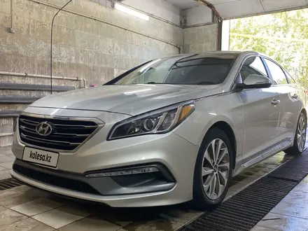 Hyundai Sonata 2015 года за 5 100 000 тг. в Уральск