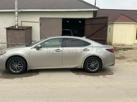 Lexus ES 350 2018 года за 15 000 000 тг. в Жанаозен – фото 2