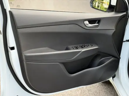 Hyundai Accent 2020 года за 7 800 000 тг. в Алматы – фото 21