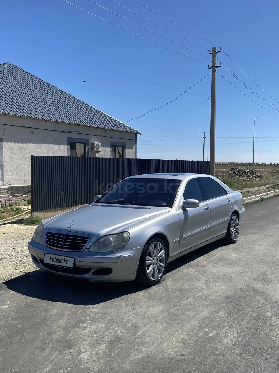 Mercedes-Benz S-Class, 2004