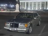 Mercedes-Benz E 220 1994 года за 1 700 000 тг. в Талдыкорган – фото 2