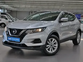 Nissan Qashqai S