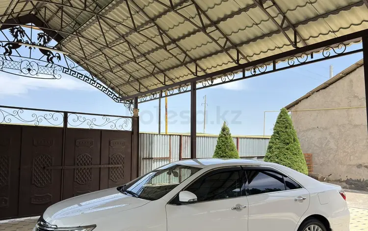 Toyota Camry 2015 года за 10 900 000 тг. в Шымкент