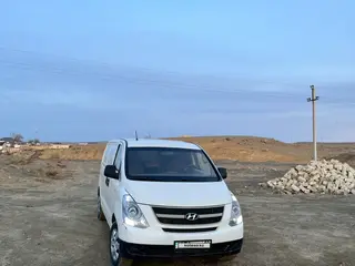 Hyundai H1, 2012