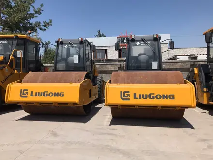 LiuGong  LiuGong CLG 6116E 2021 года за 20 000 000 тг. в Астана – фото 13