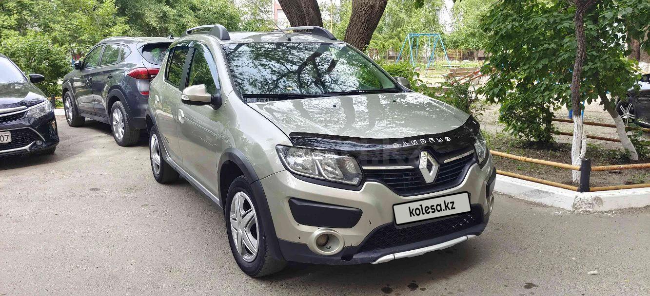 Renault Sandero 2015 г.