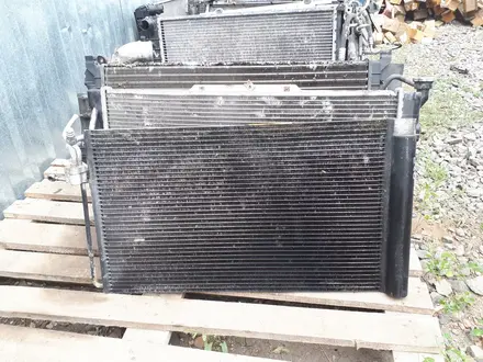 Радиатор кондиционера БМВ е60 за 100 тг. в Караганда