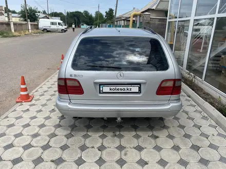 Mercedes-Benz E 280 1997 года за 3 400 000 тг. в Мерке – фото 3