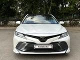 Toyota Camry 2019 года за 14 800 000 тг. в Алматы – фото 4