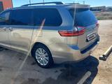 Toyota Sienna 2016 года за 16 000 000 тг. в Актау – фото 2