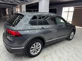 Volkswagen Tiguan 2021 года за 11 000 000 тг. в Астана – фото 3