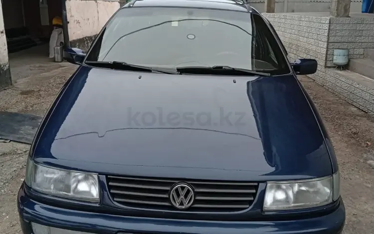 Volkswagen Passat 1994 года за 1 800 000 тг. в Алматы